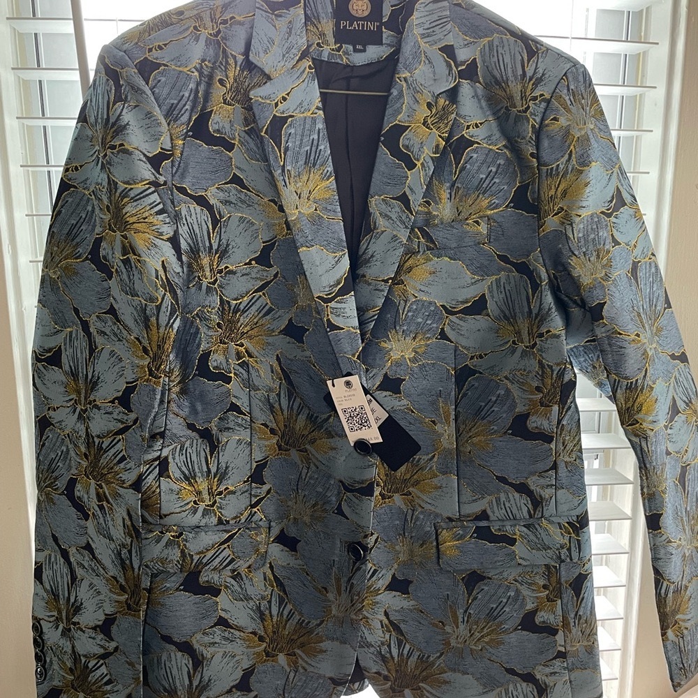 Floral Patterned Lightweight Jacket